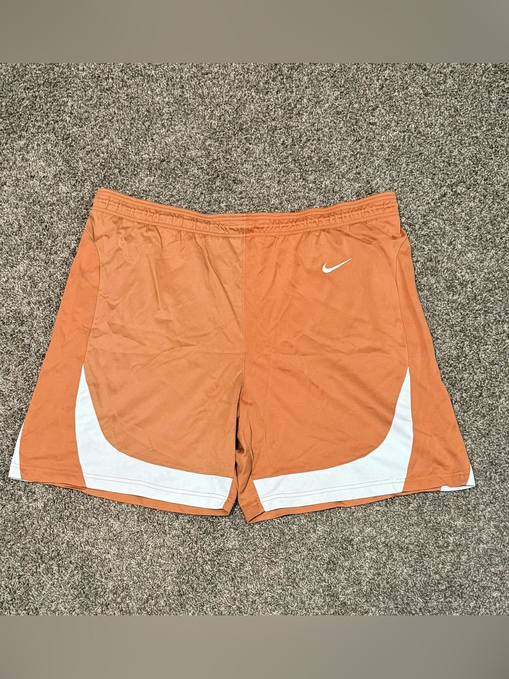 Nike Texas Longhorns Men's Basketball Shorts XL Orange Vintage Y2K Long Baggy